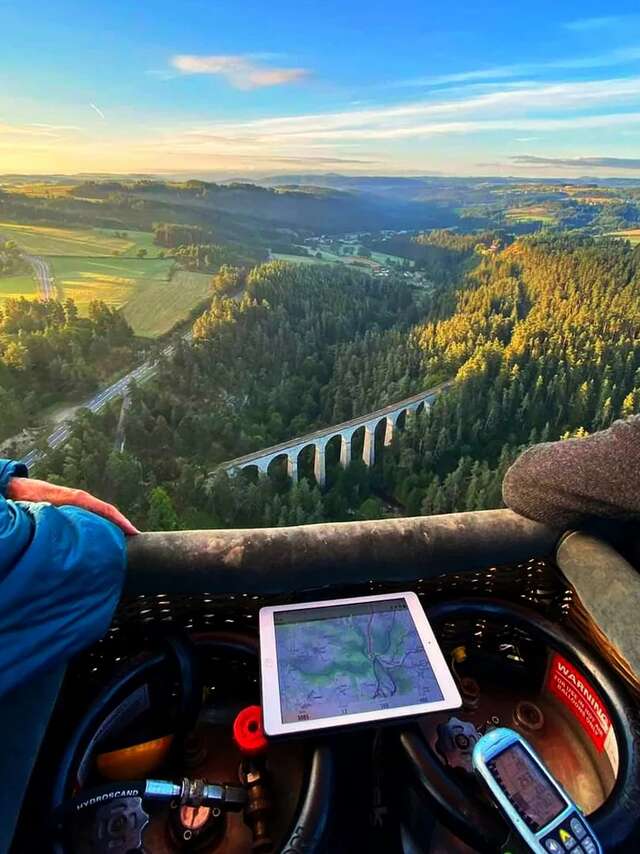 Vivez un moment suspendu en montgolfière au cœur du Livradois-Forez