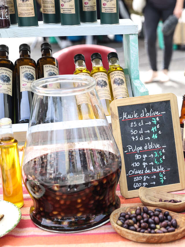 Marché paysan du Cheiron