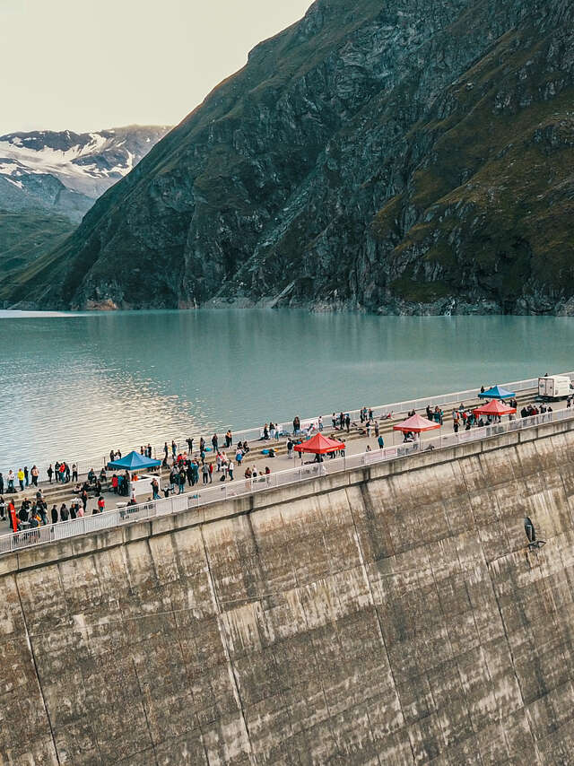 The Wall Silent Party - Grande Dixence