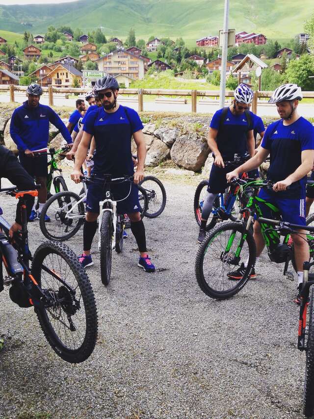 Sortie découverte en VTT  avec guide - Netski