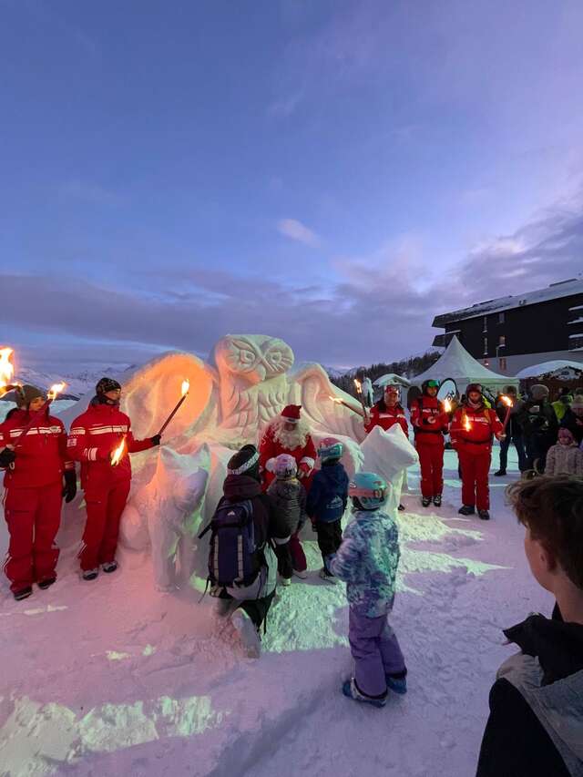 Arrivée du Père Noël sur les pistes et à Thyon 2000