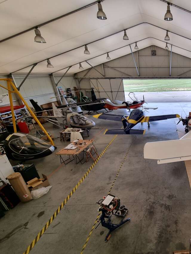 Dans les coulisses de l'atelier "Aerolight"