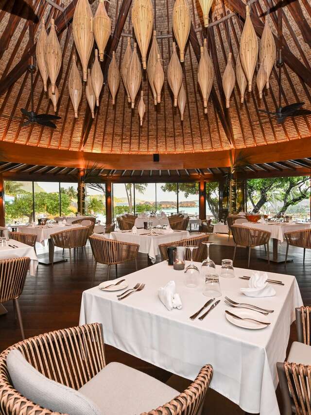 Restaurant Otemanu - Le Bora Bora By Pearl Resorts