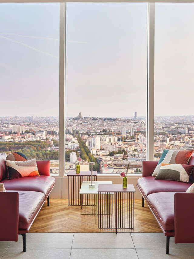 Fêtez la Saint-Valentin au Skybar du H4 Hotel Wyndham !