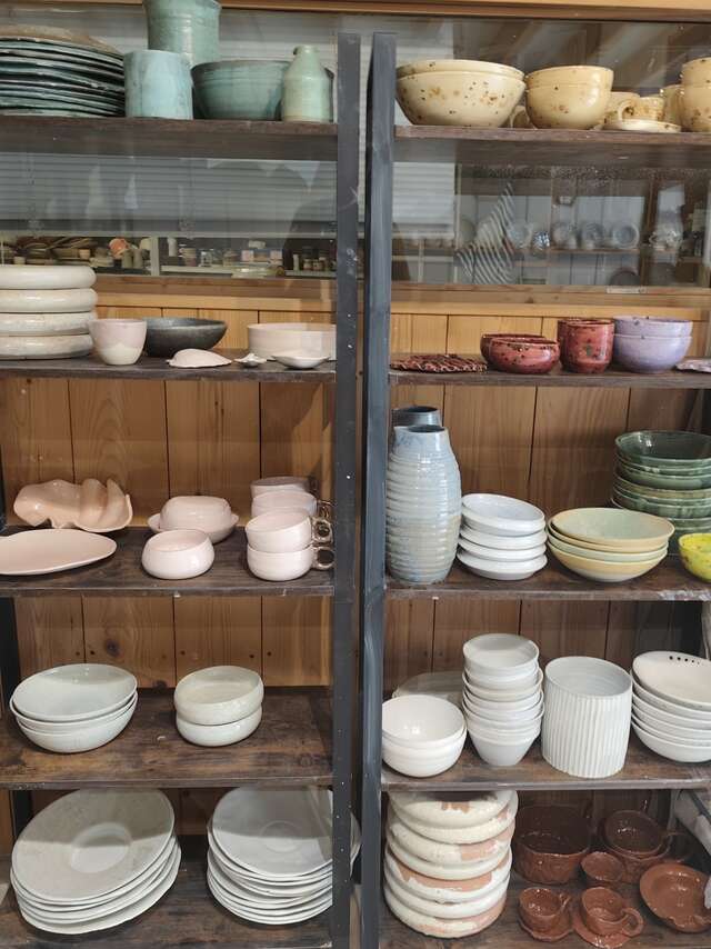 Atelier Rovedo Ceramics - Elisabeth Rovedo.