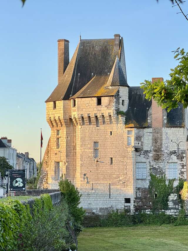 Château Musée des Coiffes et des Traditions