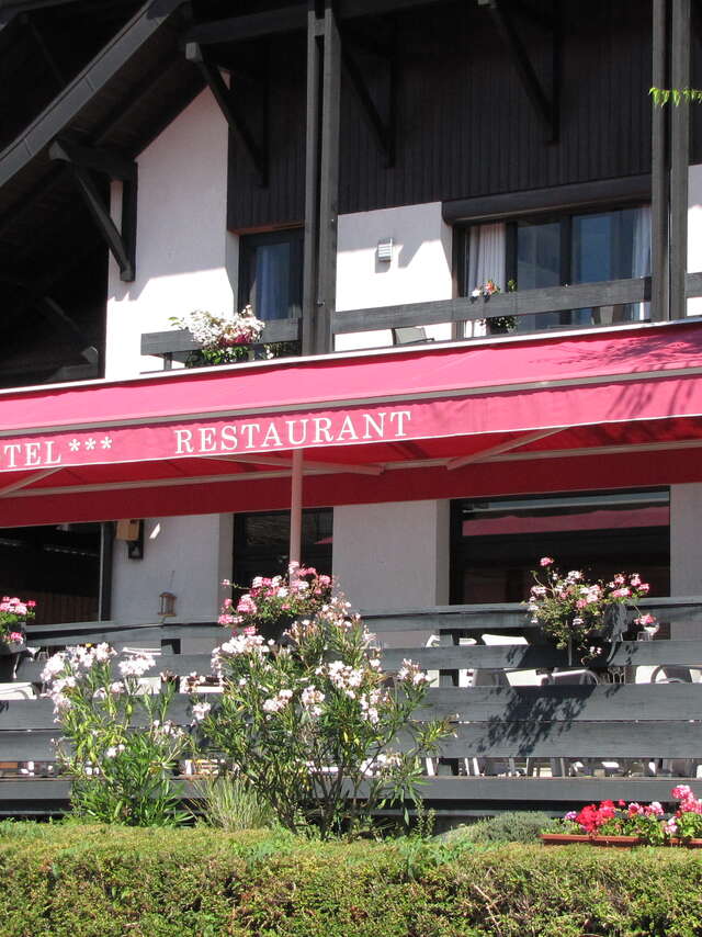 Logis hôtel Annecy nord / Argonay