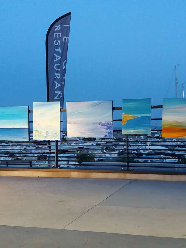 Night Exhibition by the Artistes du Rocher