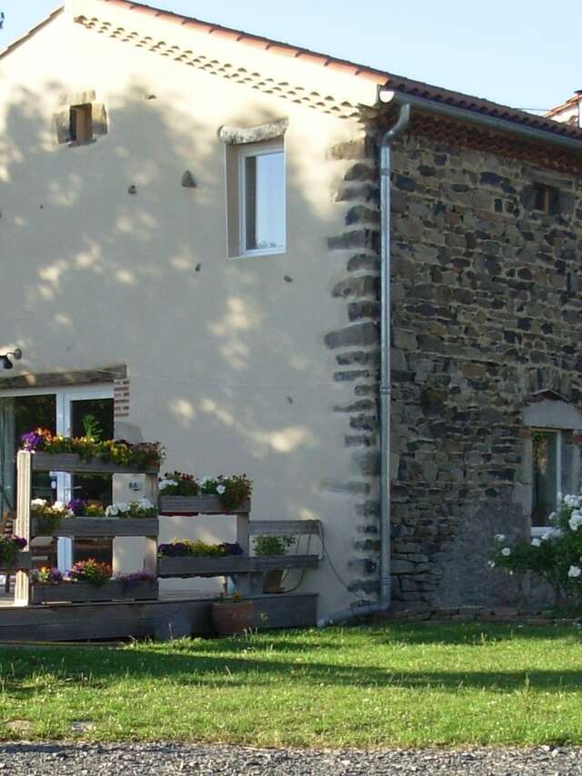 Chambre d'hôtes Le jardin des pierres brunes