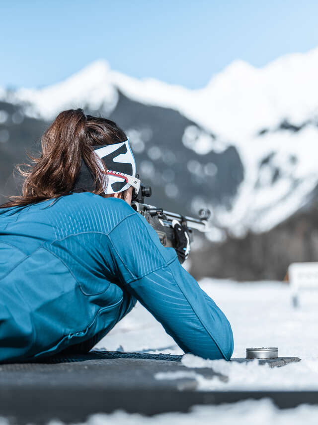 Biathlon 10 m rifle shooting: course for adults