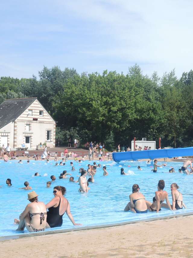 Baignade de l'île du Château