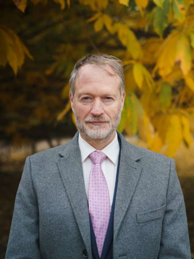 Conférence Louv'Science de Marc-André Selosse : "La biodiversité : pour un futur plein de bonnes nouvelles"
