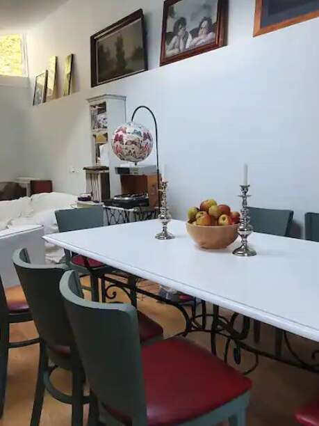 Charmante petite maison avec jardin, hypercentre
