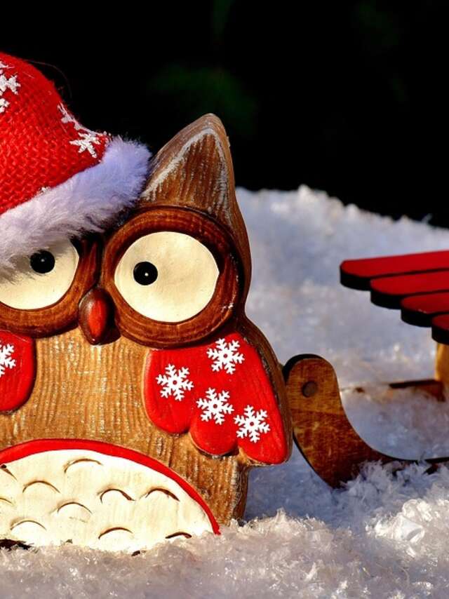 Village decoration workshop