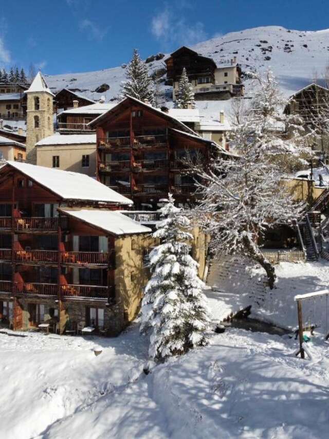 Les Chalets du Villard