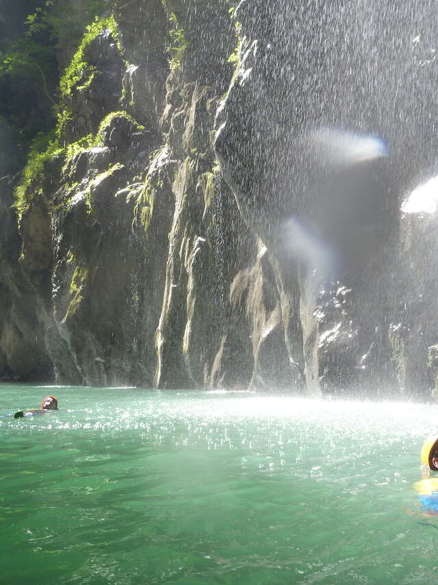 Canyoning en famille ou entre amis
