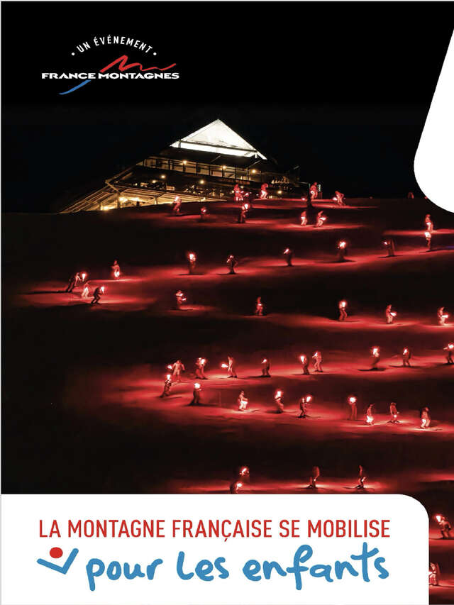 Descente aux flambeaux solidaire "Les P'tits Flambeaux" avec l'ESF