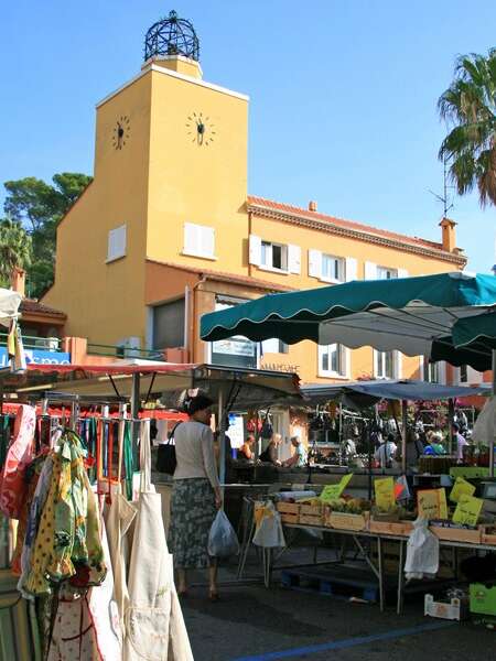 Markt für lokale Erzeugnisse