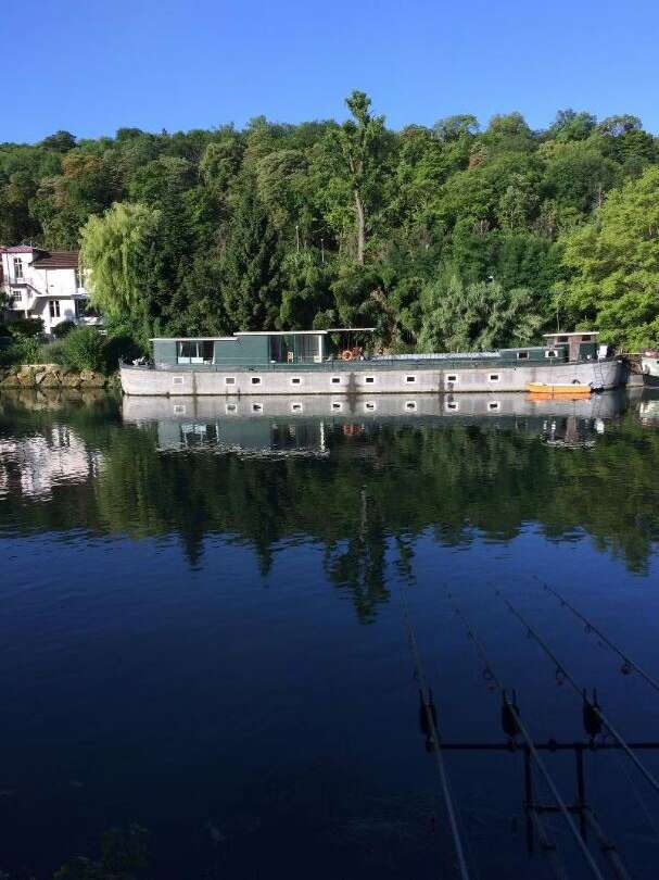 Péniche à Louveciennes