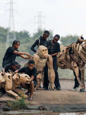 Théâtre - Déambulation The Herds