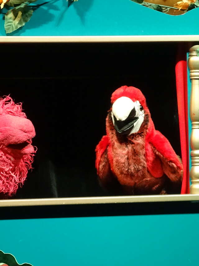 Le vilain petit mouton et le secret de la poule au n'oeuf d'or