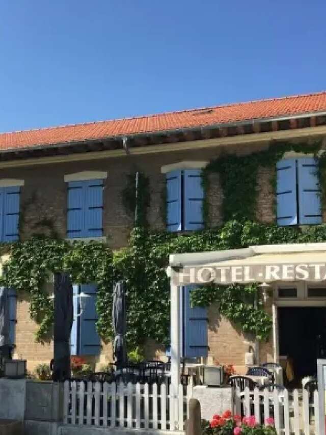 Les Saladelles