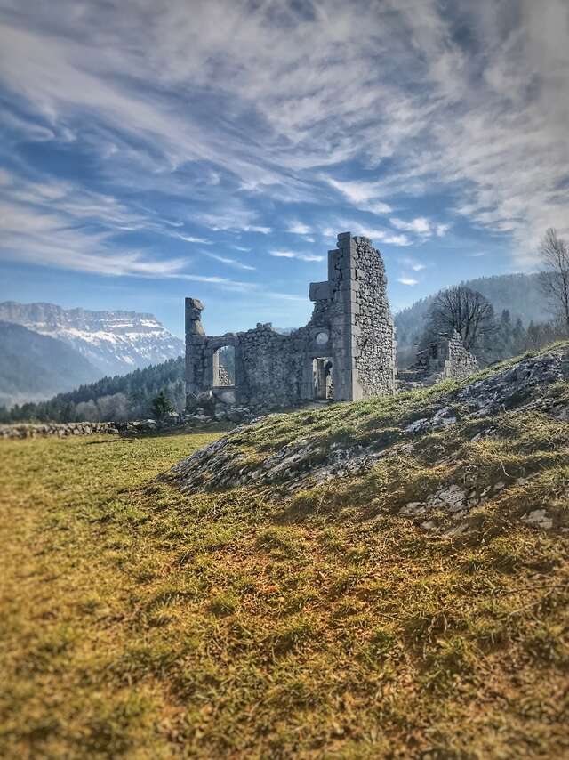Ruines du Château de Montbel