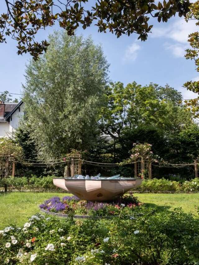 Séance de yoga au musée d'art et de culture soufis MTO