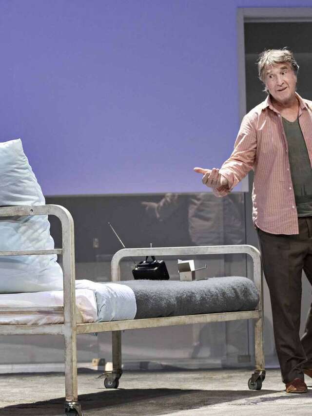 Another divine day - François Cluzet