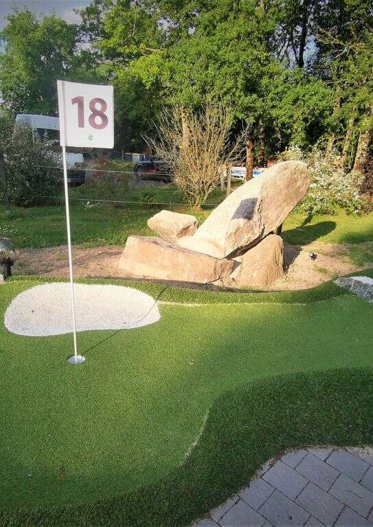 Mini-golf paysager du Chalet des Pierres Jaumâtres