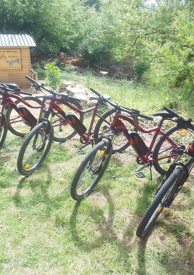 EtrottinMorvan - Location de vélos électriques et Remorque