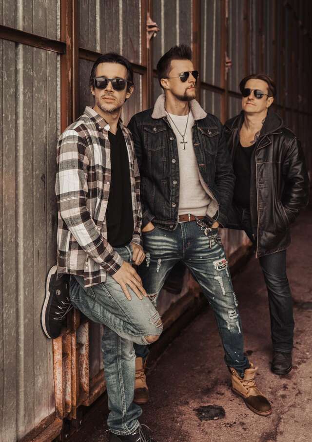 Concert evening with Dean Wallace at Le Toî du Monde