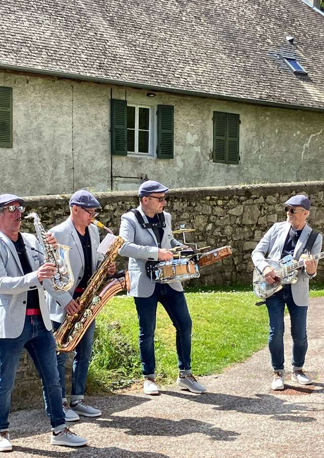 Cocktail de zik en déambulation