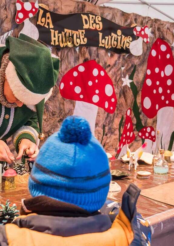 "The Elves' Hut" Christmas workshop