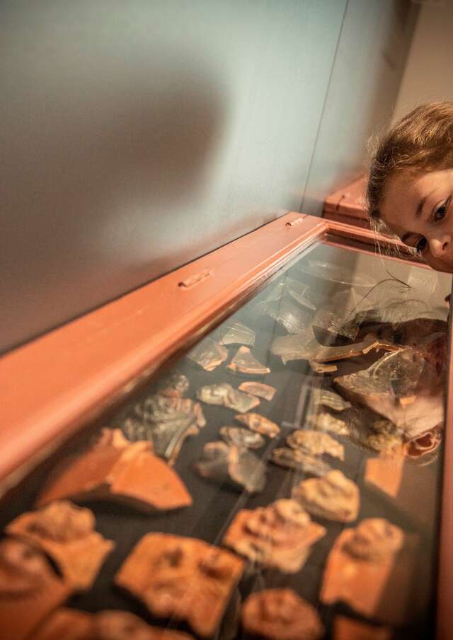 Musée départemental de la Céramique
