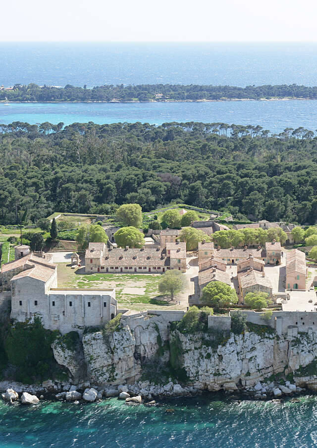 Musée du Masque de Fer et du Fort Royal