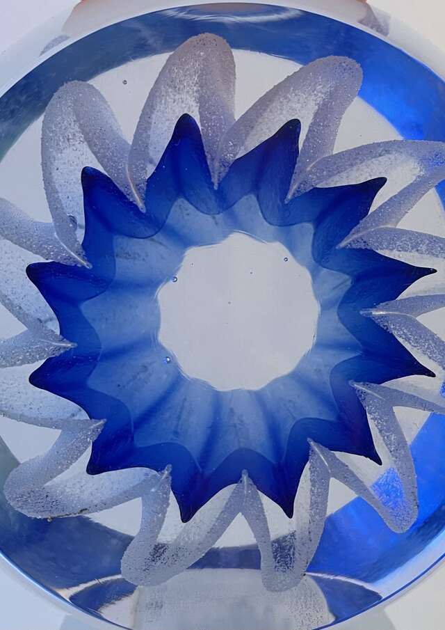 Césium, vitraio