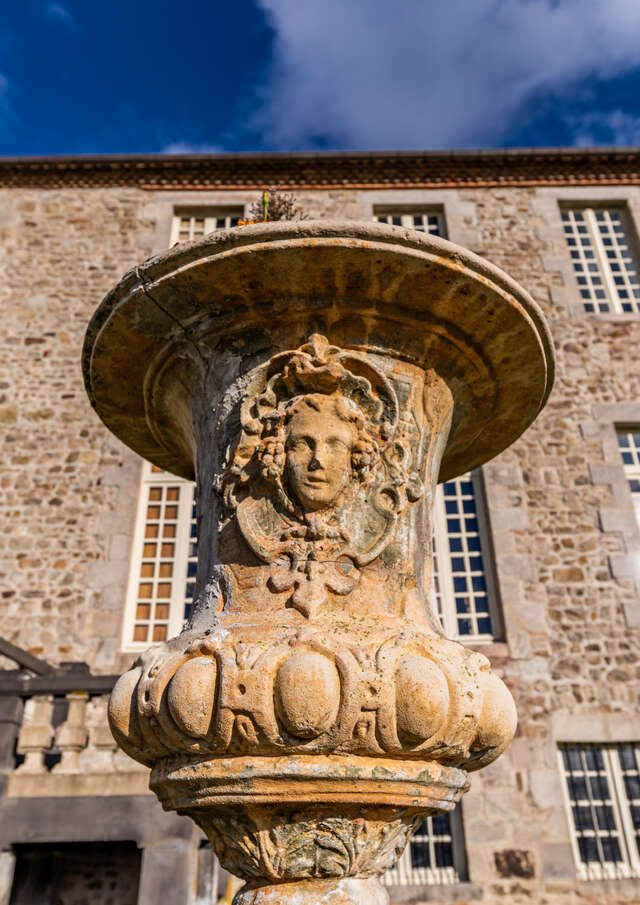 Visite guidée de Vollore-Ville, balcon d'Histoire et de Culture