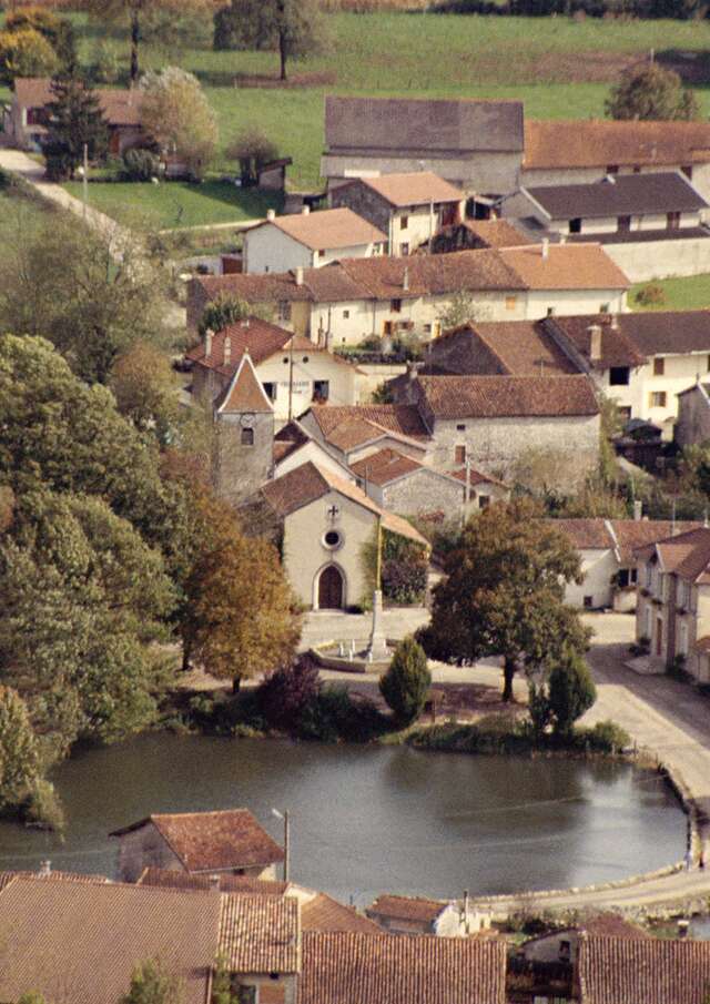 Au fil de l'eau dans la vallée sans rivière