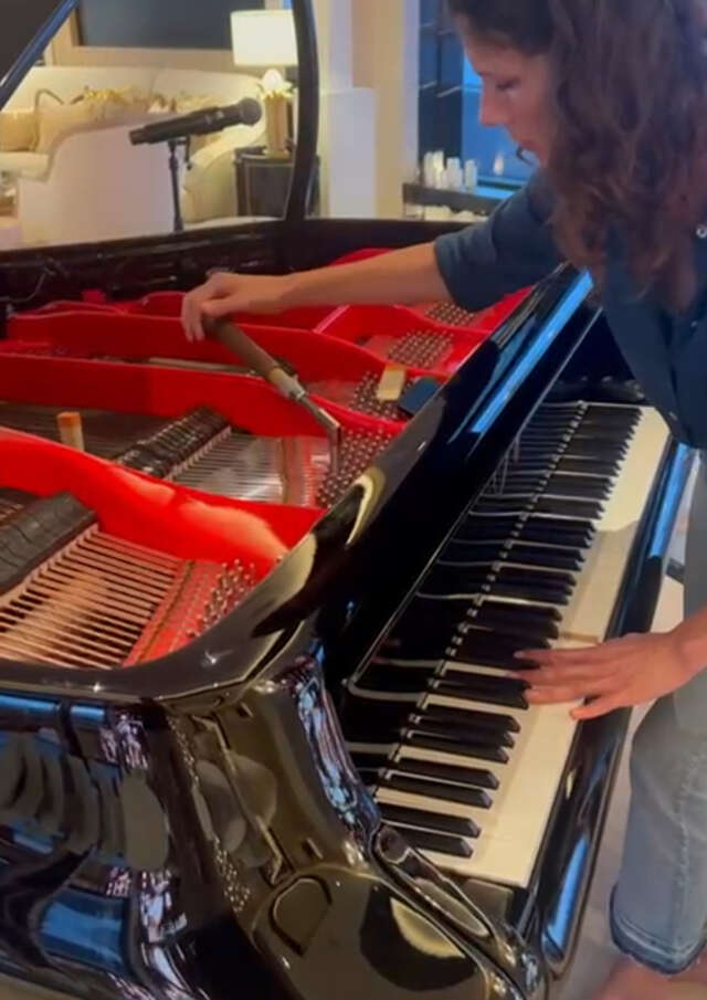 Alexandra Pianos