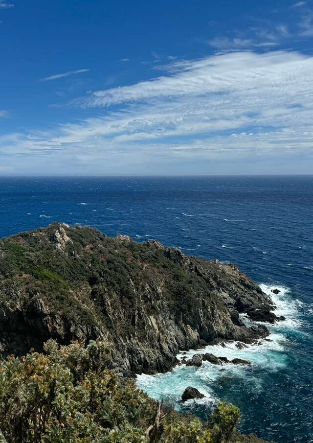 Meeting point : Discovery of the two Capes, Cap Lardier and Cap Taillat