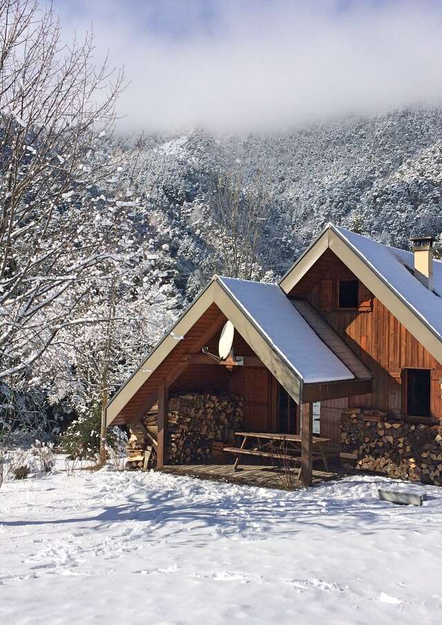 Chalet Mougious