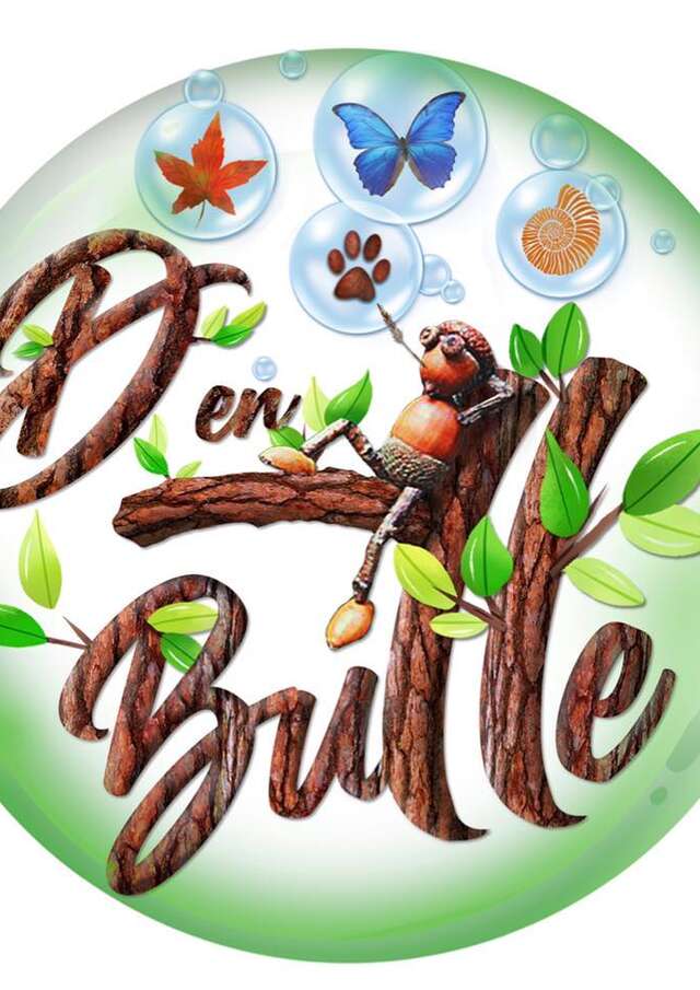 Fabrication de masques avec les éléments de la nature, en forêt