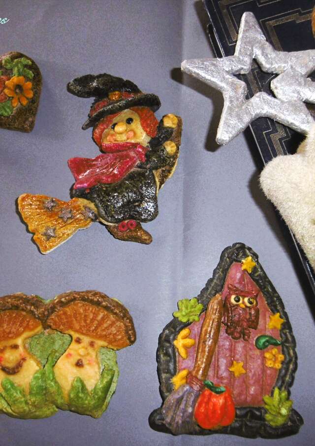 Atelier Pâte à sel sur le thème "Citrouilles et Sorcières"
