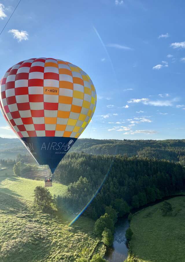 Airshow - Hot air balloon fly