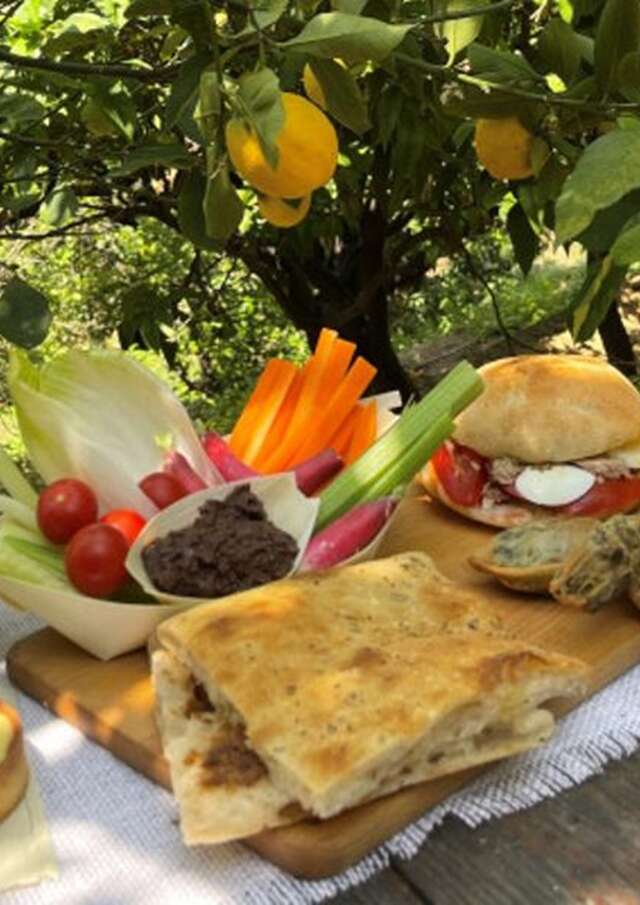 Guided tour and lunch at Ferme des Citrons Menton