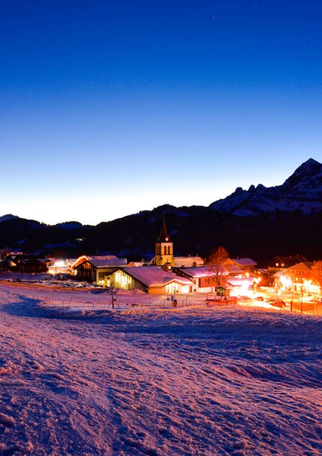 Crest-Voland by night: Guided tour