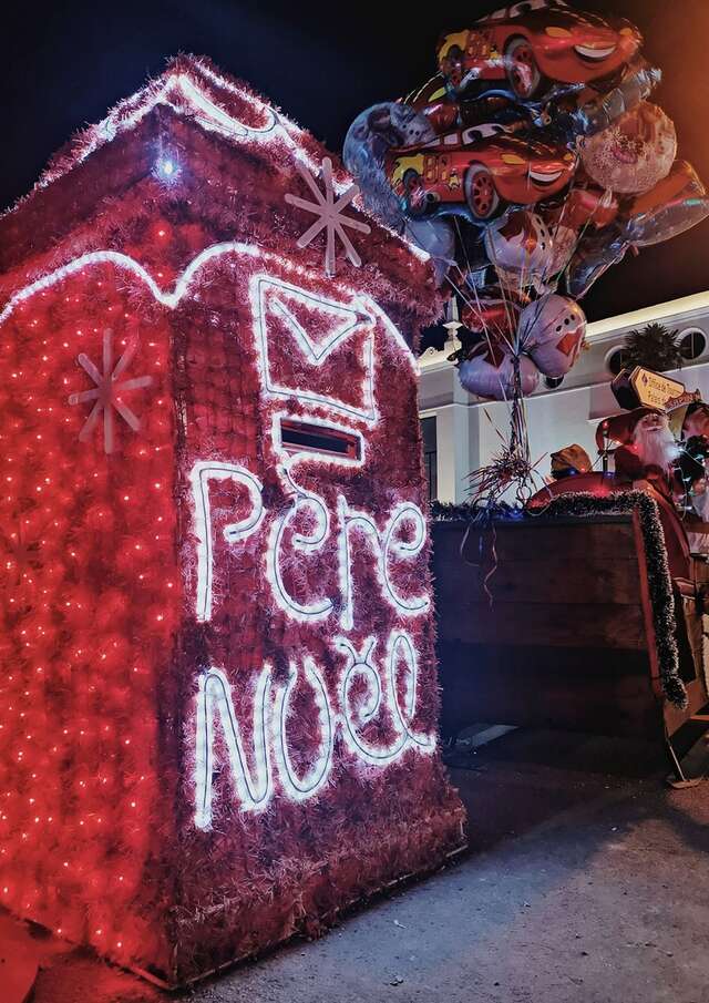 Un Noël à la montagne -   La boîte aux lettres du Père Noël.