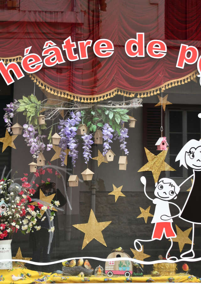 Dans les coulisses du petit théâtre de poche