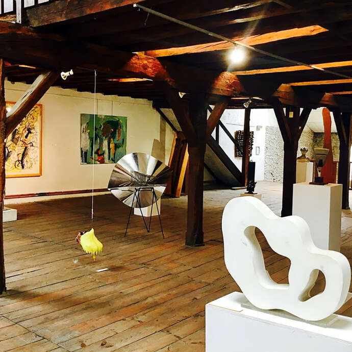 Centre d'Art Contemporain Raymond Farbos
